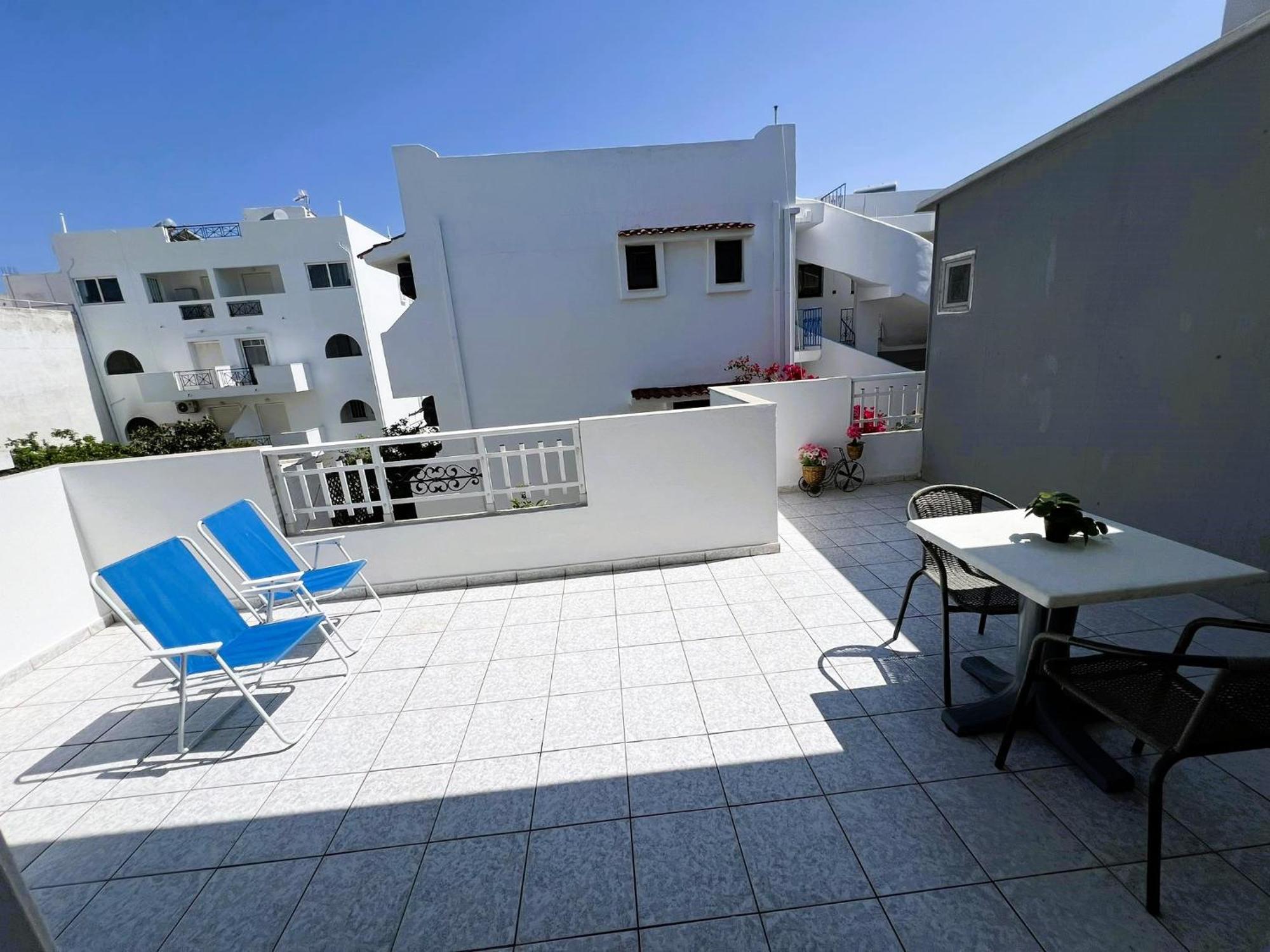 Ilias Nest 1
